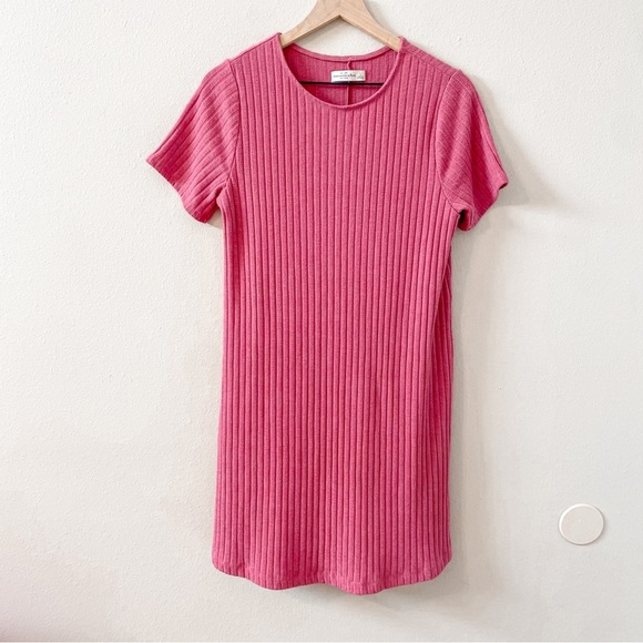 Abercrombie & Fitch Dresses & Skirts - Abercrombie & Fitch Pink Maeve Ribbed short sleeve simple comfy pullover dress